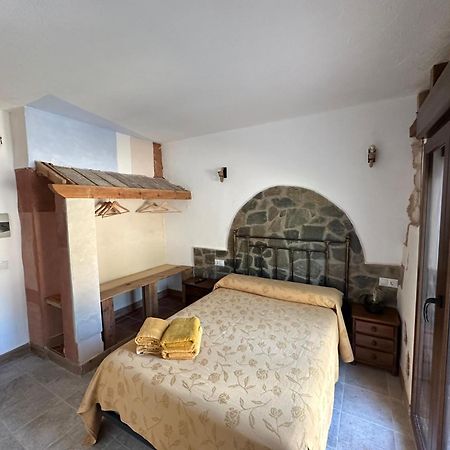 Casa Rural Torremontero Apartamentos Орнос Екстериор снимка