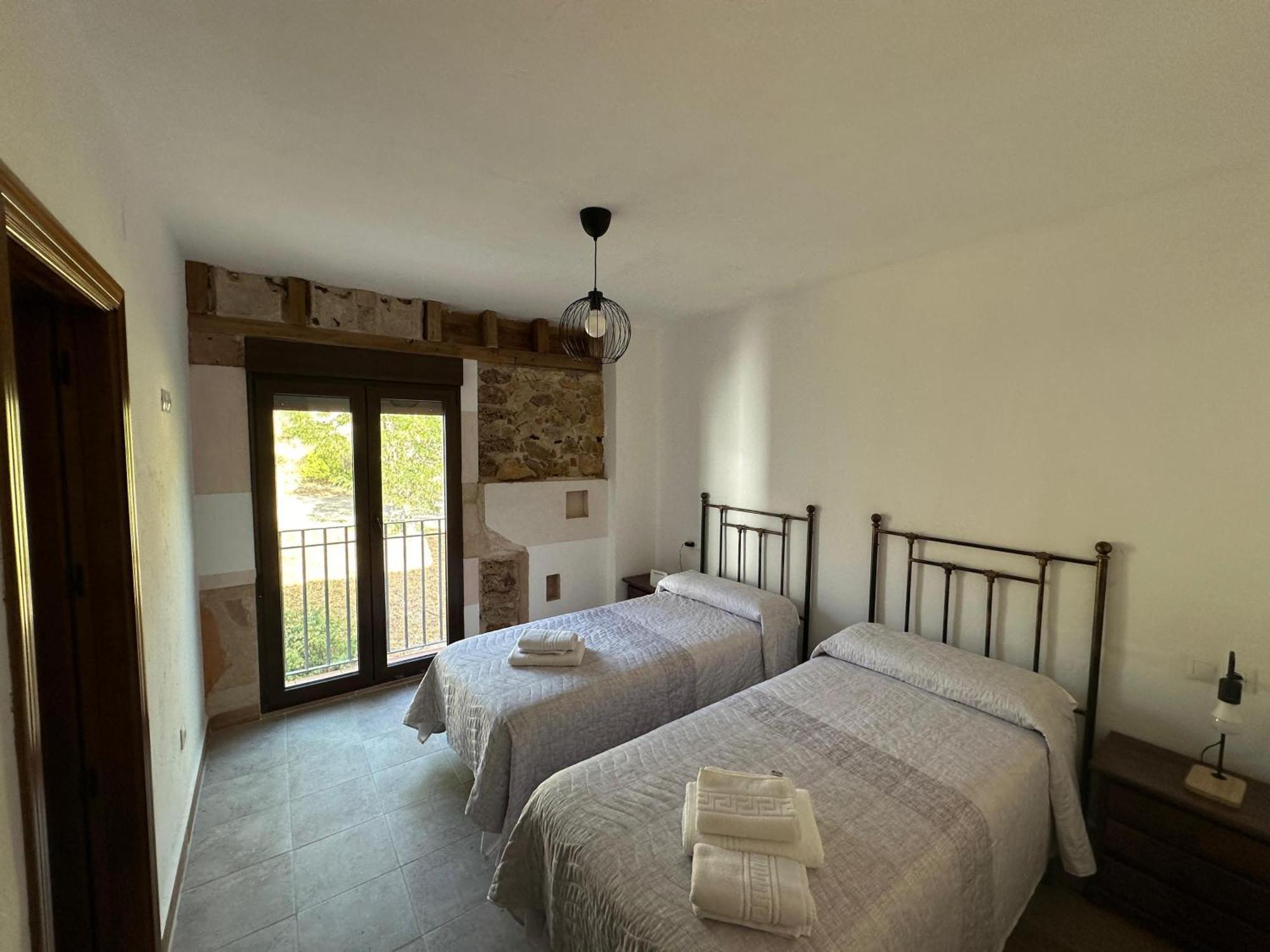 Casa Rural Torremontero Apartamentos Орнос Екстериор снимка