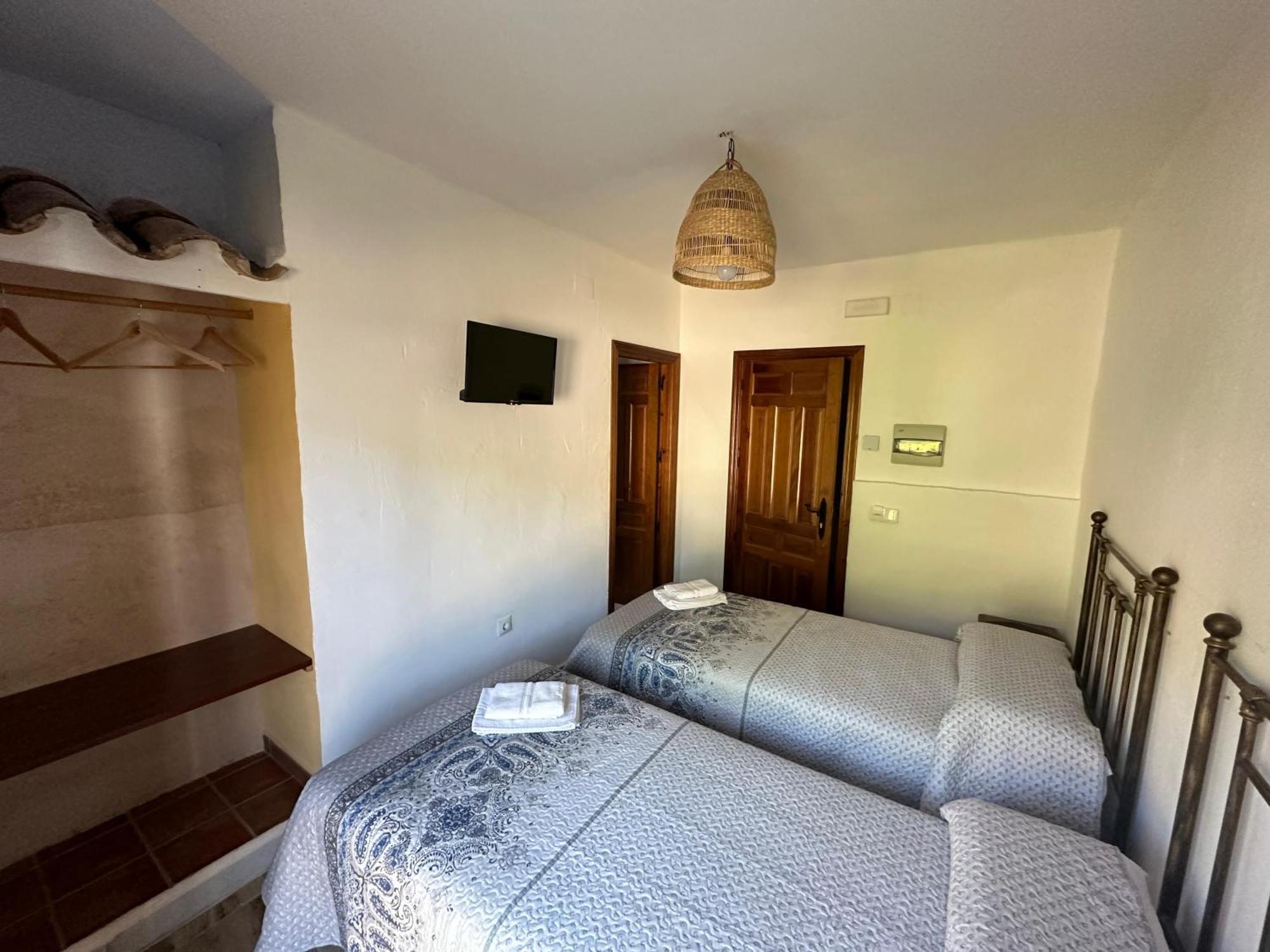 Casa Rural Torremontero Apartamentos Орнос Екстериор снимка